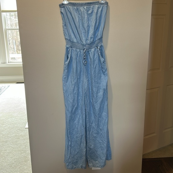 Guess Women’s Strapless Chambray Wide Leg Jumpsuit Size Small - Picture 1 of 10